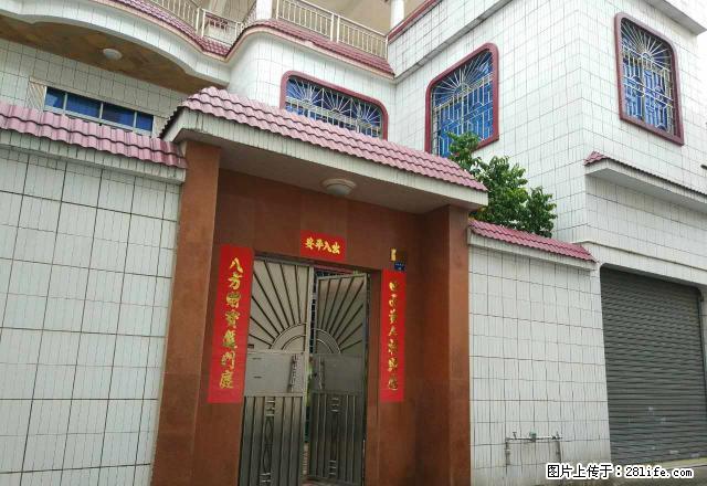 出租大气自建房，近百汇，有车库，外观新净，带大天井，大阳台。 - 房屋出租 - 房屋租售 - 中山分类信息 - 中山28生活网 zs.28life.net